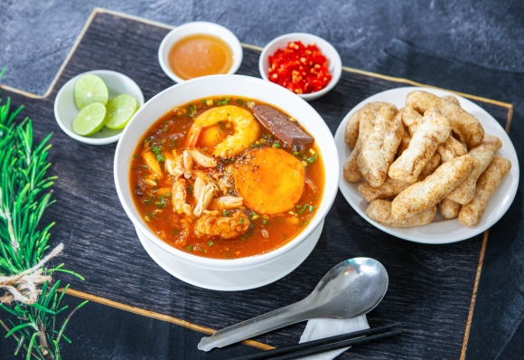 banh-canh-cua-thap-cam